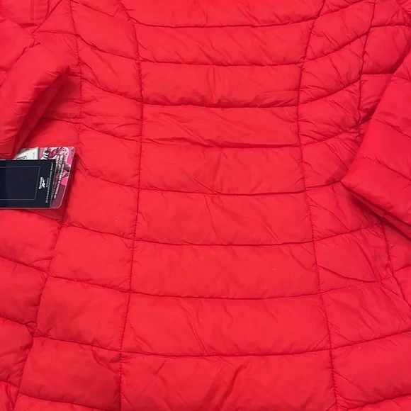 Reebok Womens Quilted Glacier Shield Red Jacket With Hood/NWT/M - Picture 11 of 14